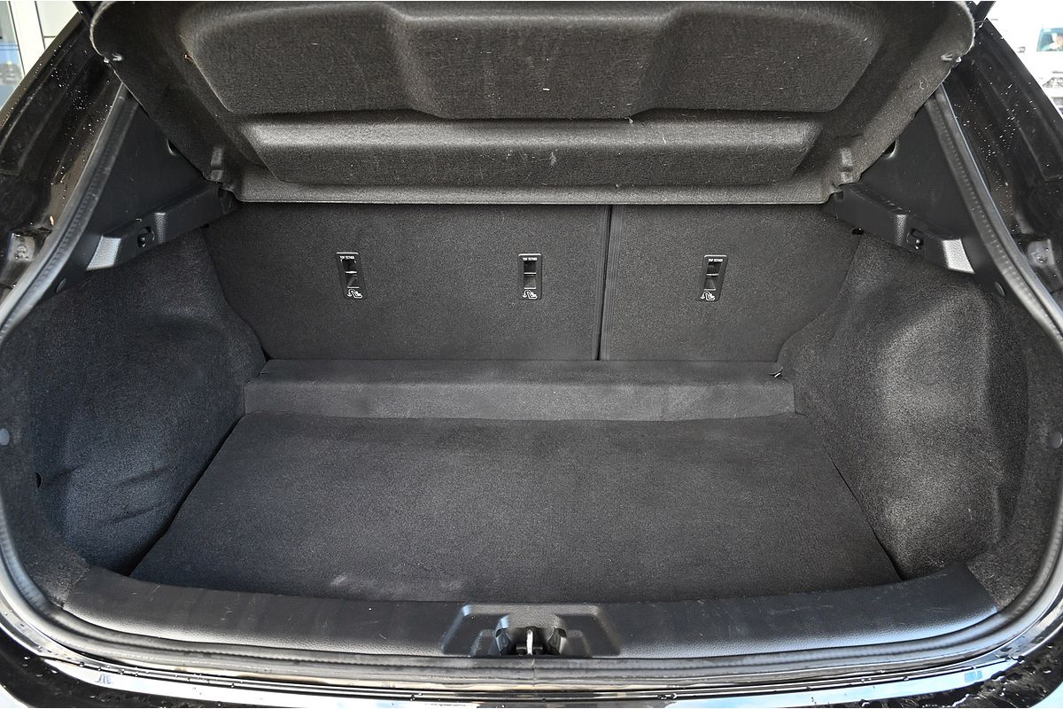 2018 Nissan QASHQAI ST-L J11 Series 2