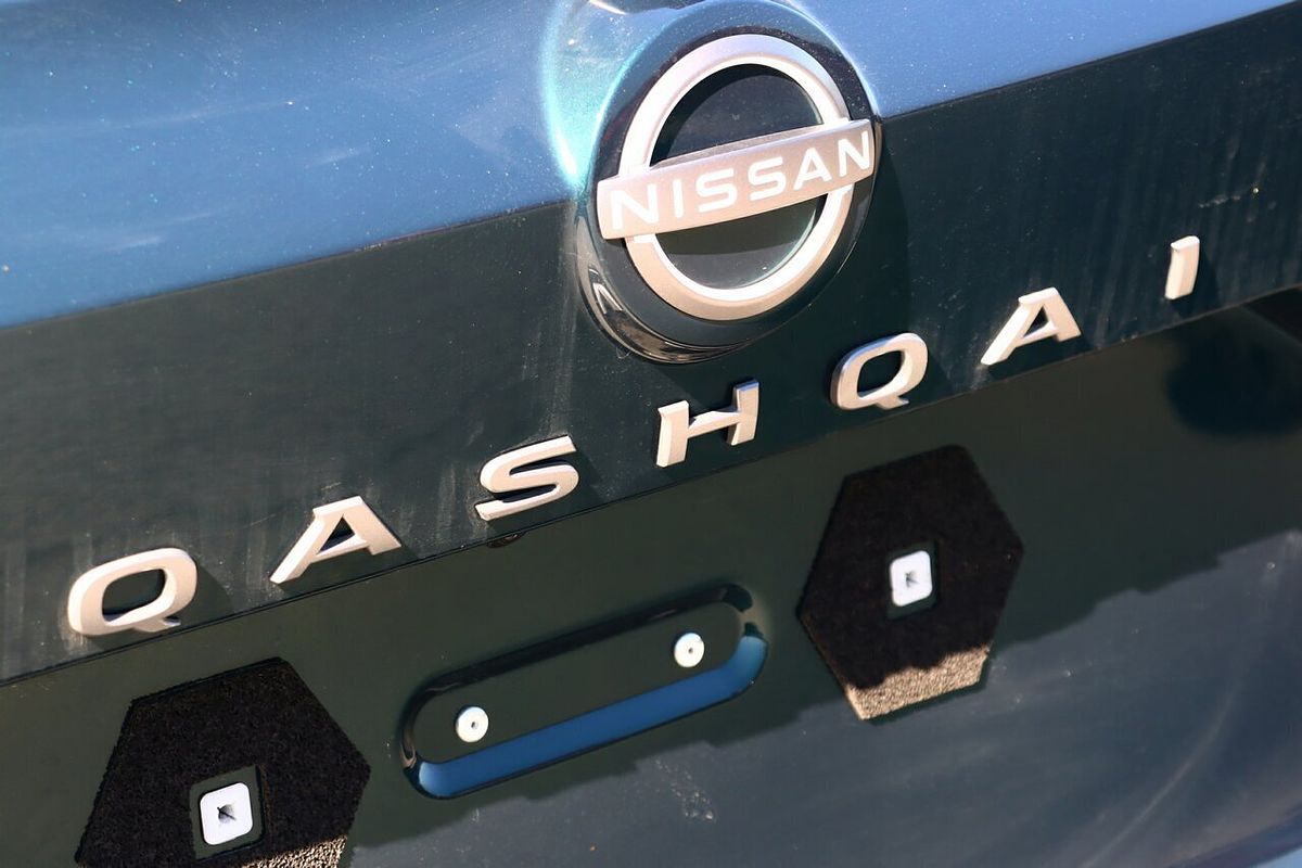 2025 Nissan QASHQAI ST-L J12