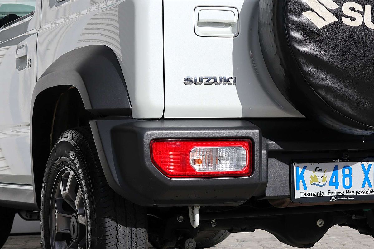 2023 Suzuki Jimny GLX GJ
