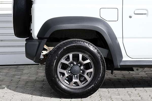 2023 Suzuki Jimny GLX GJ