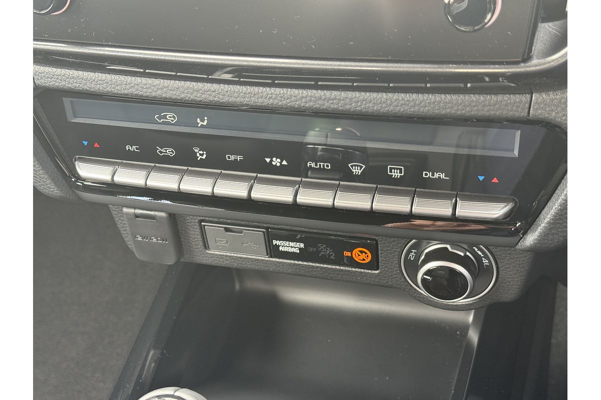 2024 Isuzu D-MAX BLADE 4X4