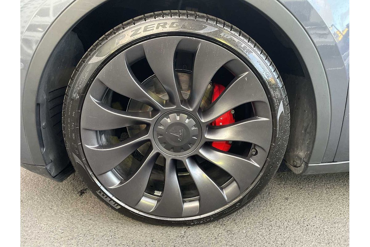 2023 Tesla Model Y Performance