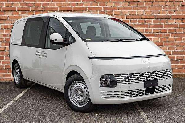 2026 Hyundai STARIA