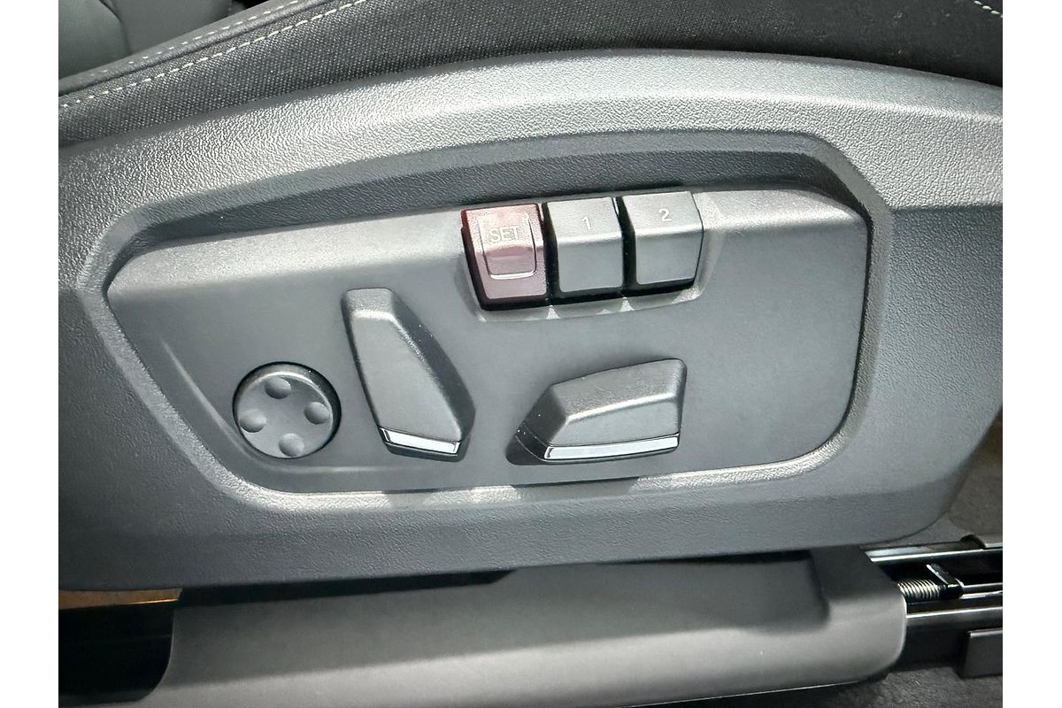 X1 U11 xDrive20i Wagon 5dr D-CT 7sp AWD 2.0T