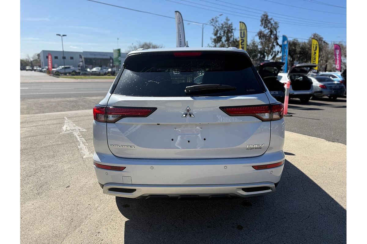 2025 Mitsubishi Outlander PHEV Aspire ZM