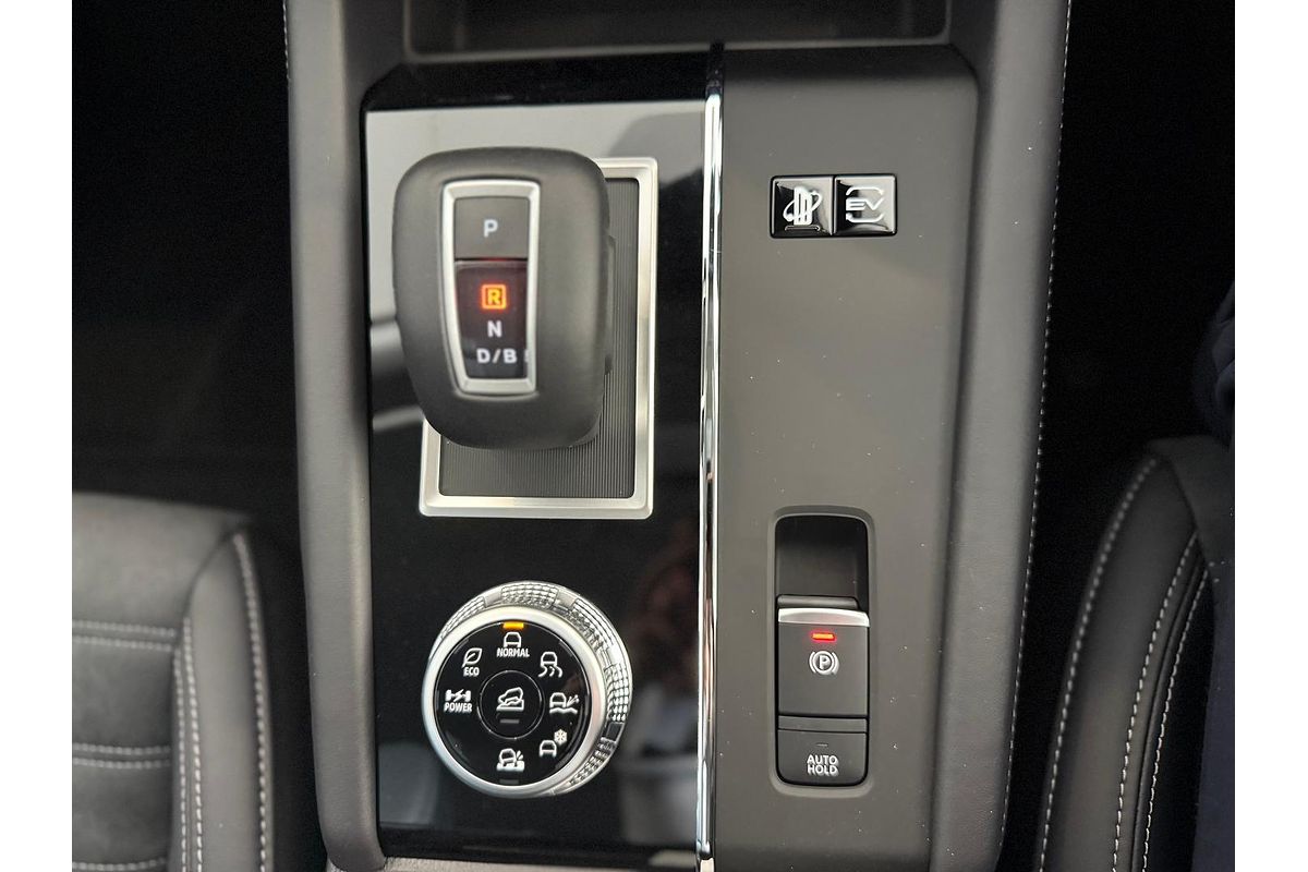 2025 Mitsubishi Outlander PHEV Aspire ZM