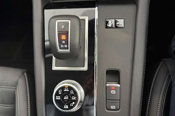 2025 Mitsubishi Outlander PHEV Aspire ZM