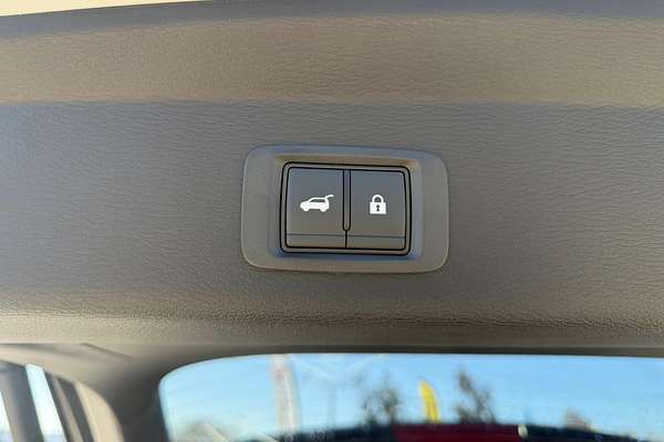 2025 Mitsubishi Outlander PHEV Aspire ZM