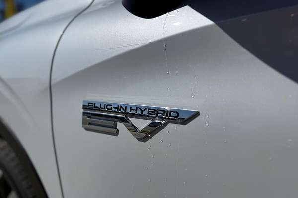 2025 Mitsubishi Outlander PHEV Aspire ZM