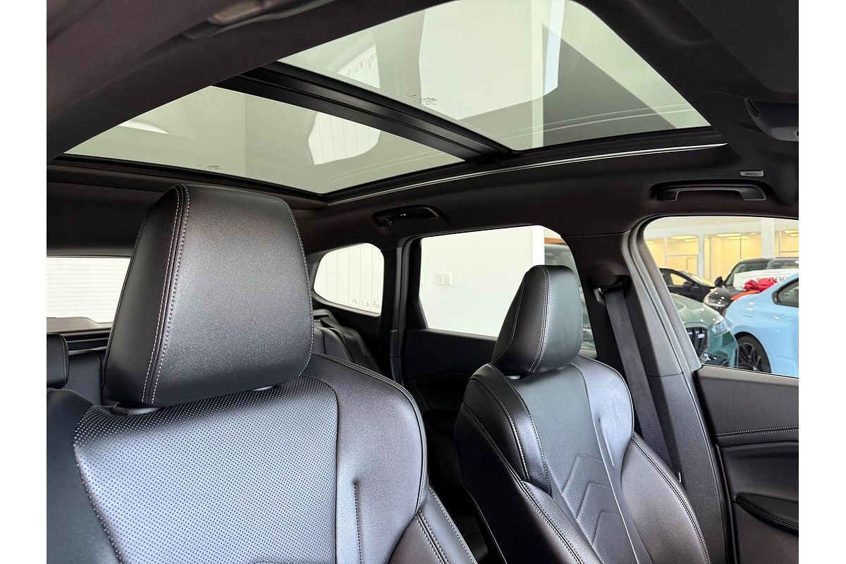 2025 BMW X1 xDrive20i U11