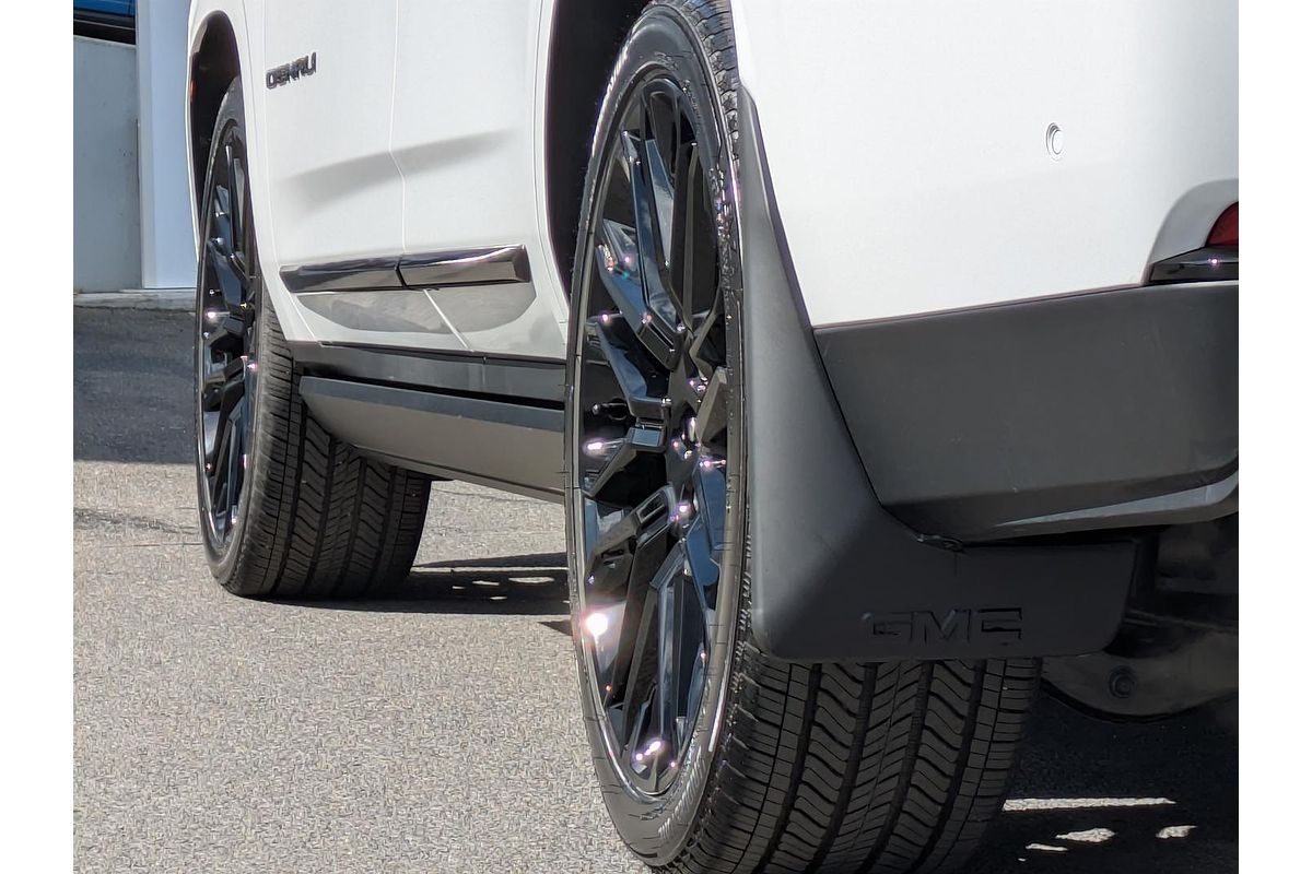 2025 GMC Yukon Denali T1