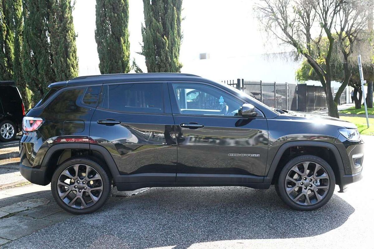 2020 Jeep Compass S-Limited M6