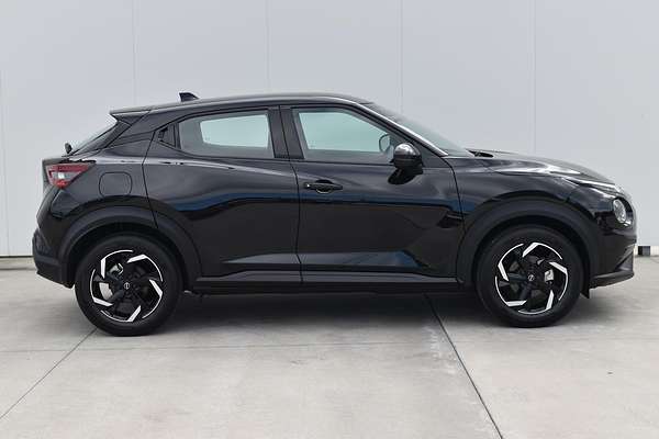 2024 Nissan JUKE ST+ F16