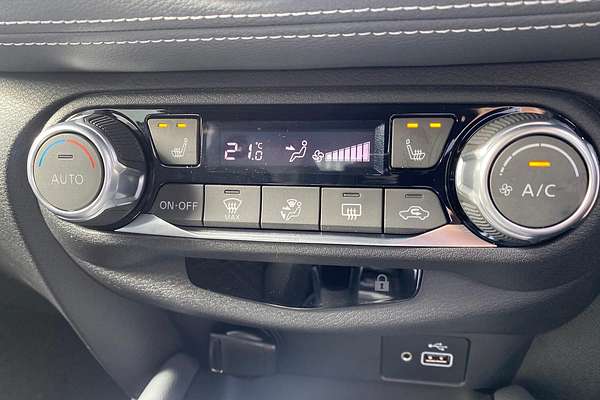 2024 Nissan JUKE ST+ F16