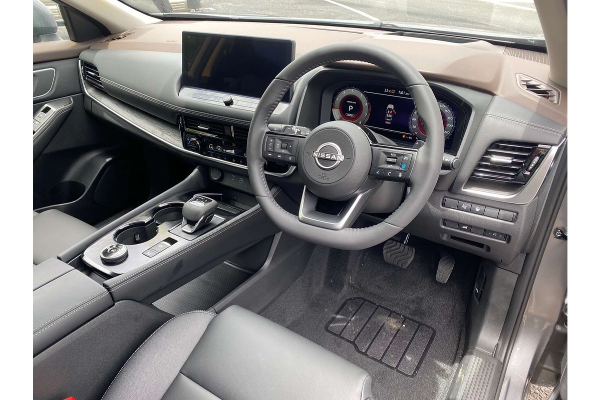 2025 Nissan X-TRAIL Ti T33