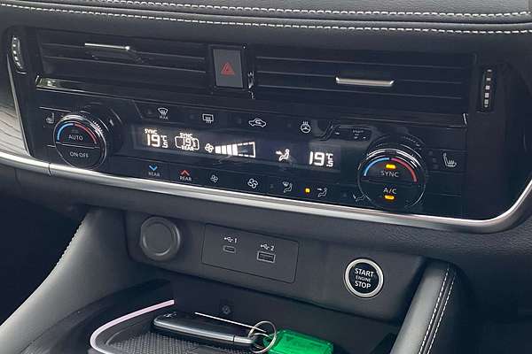 2025 Nissan X-TRAIL Ti-L T33