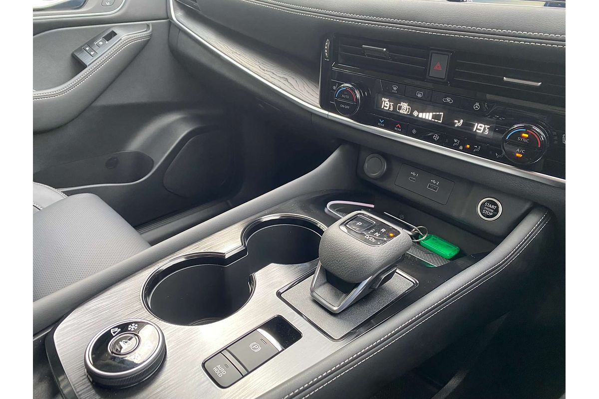 2025 Nissan X-TRAIL Ti-L T33