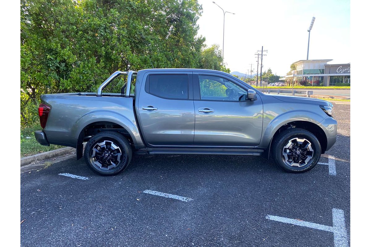 2025 Nissan Navara ST-X D23 4X4