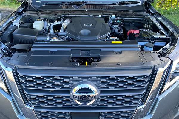 2025 Nissan Navara ST-X D23 4X4