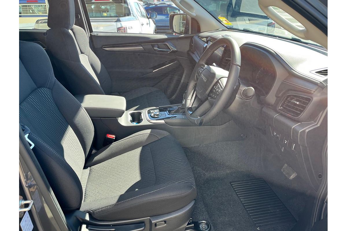 2025 Isuzu MU-X LS-U