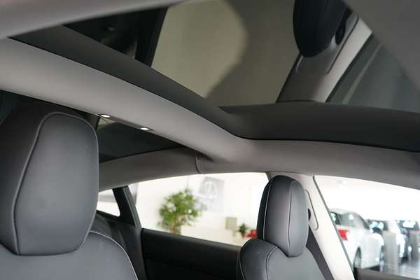 2022 Tesla Model 3 Performance