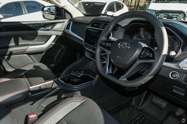 2024 LDV T60 Max LUXE Mega Tub SK8C 4X4 LWB