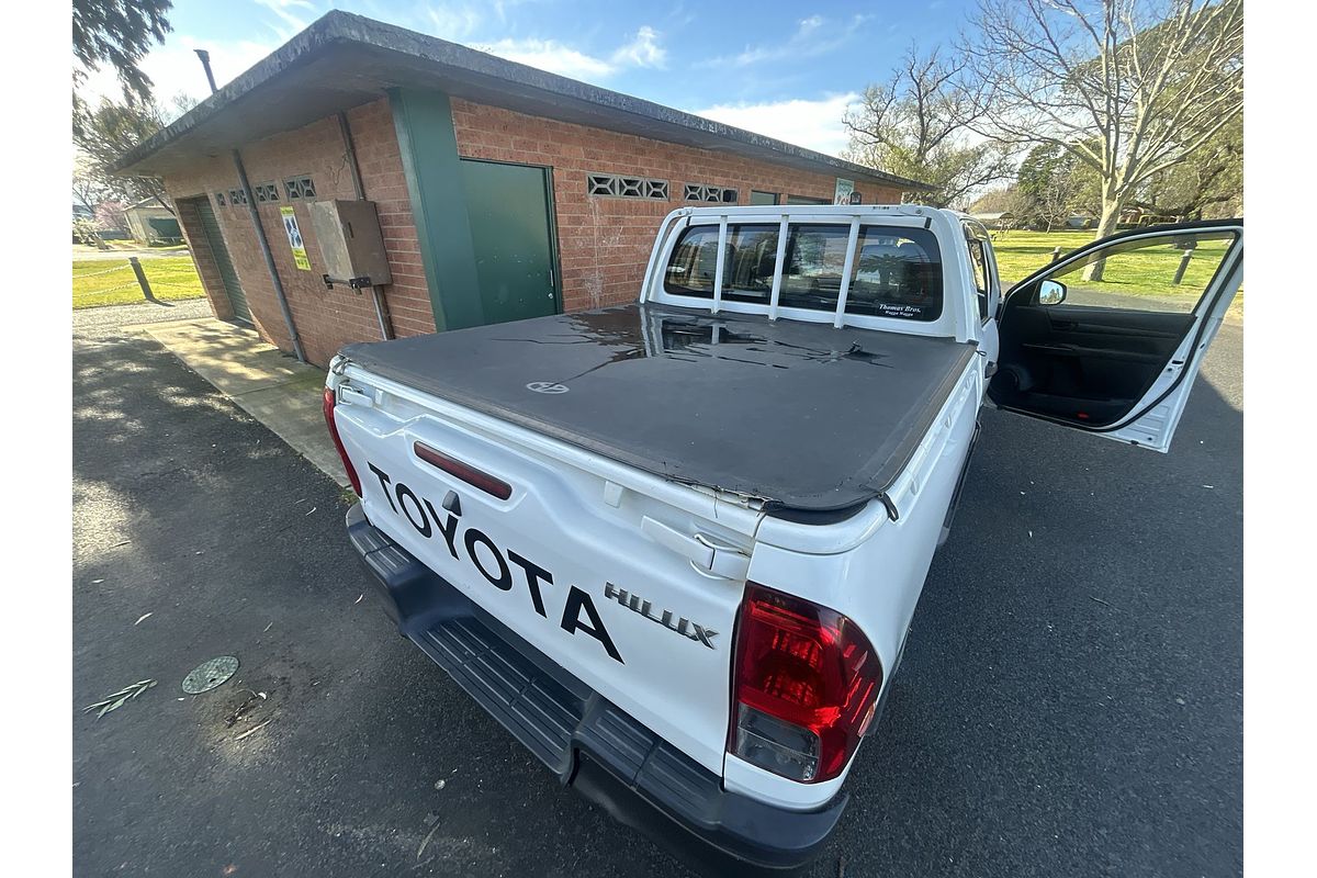 2015 Toyota Hilux Workmate TGN121R Rear Wheel Drive