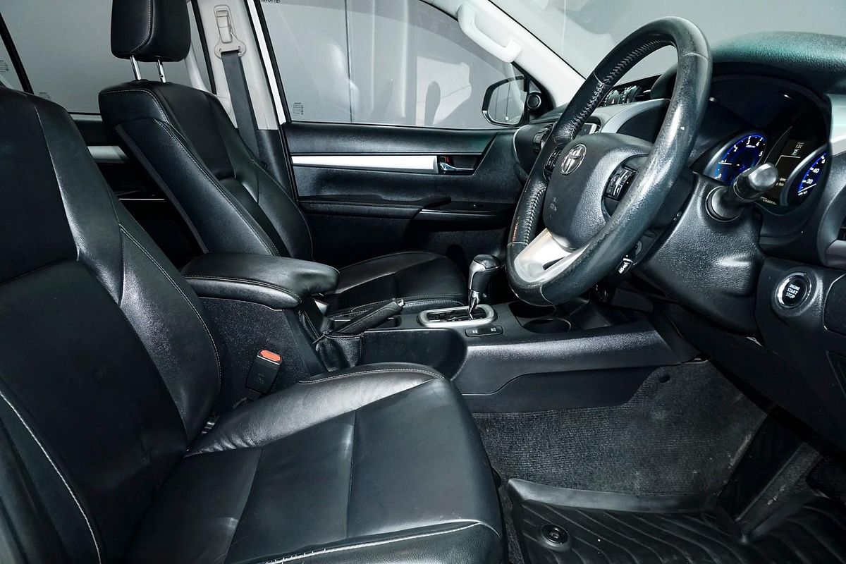 2017 Toyota Hilux SR5 GUN126R 4X4