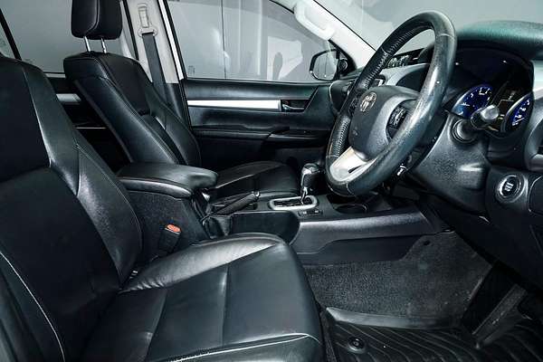 2017 Toyota Hilux SR5 GUN126R 4X4