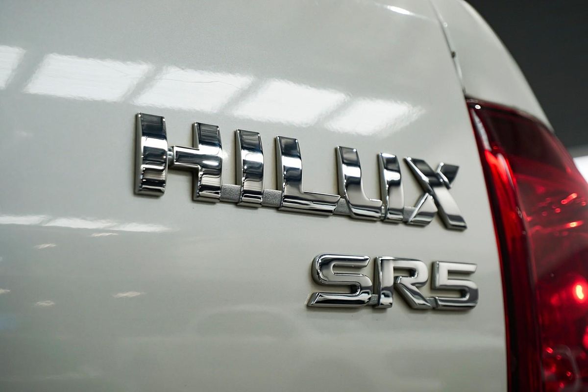 2017 Toyota Hilux SR5 GUN126R 4X4