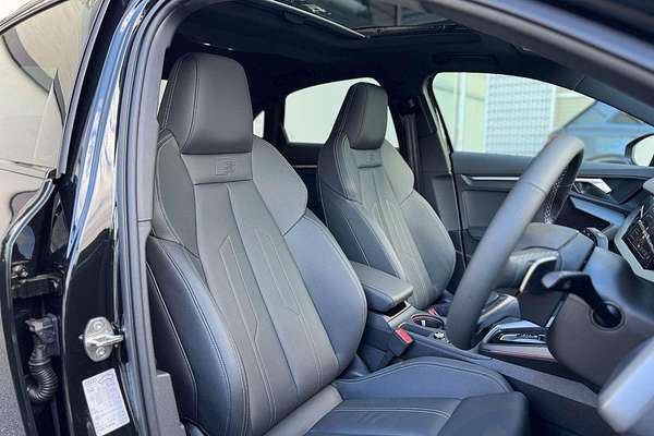 2025 Audi A3 35 TFSI S line GY