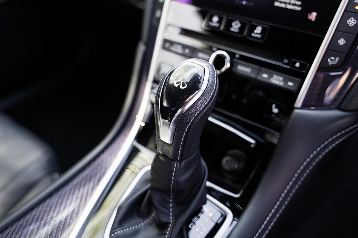 2019 INFINITI Q60 Red Sport V37