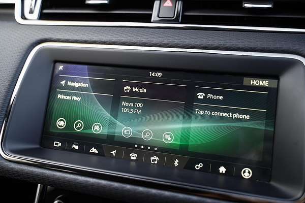 2020 Land Rover Range Rover Evoque P200 R-Dynamic S L551