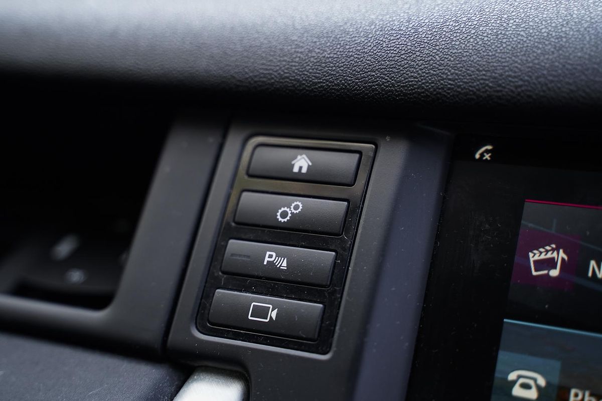 2015 Land Rover Discovery Sport Si4 SE L550