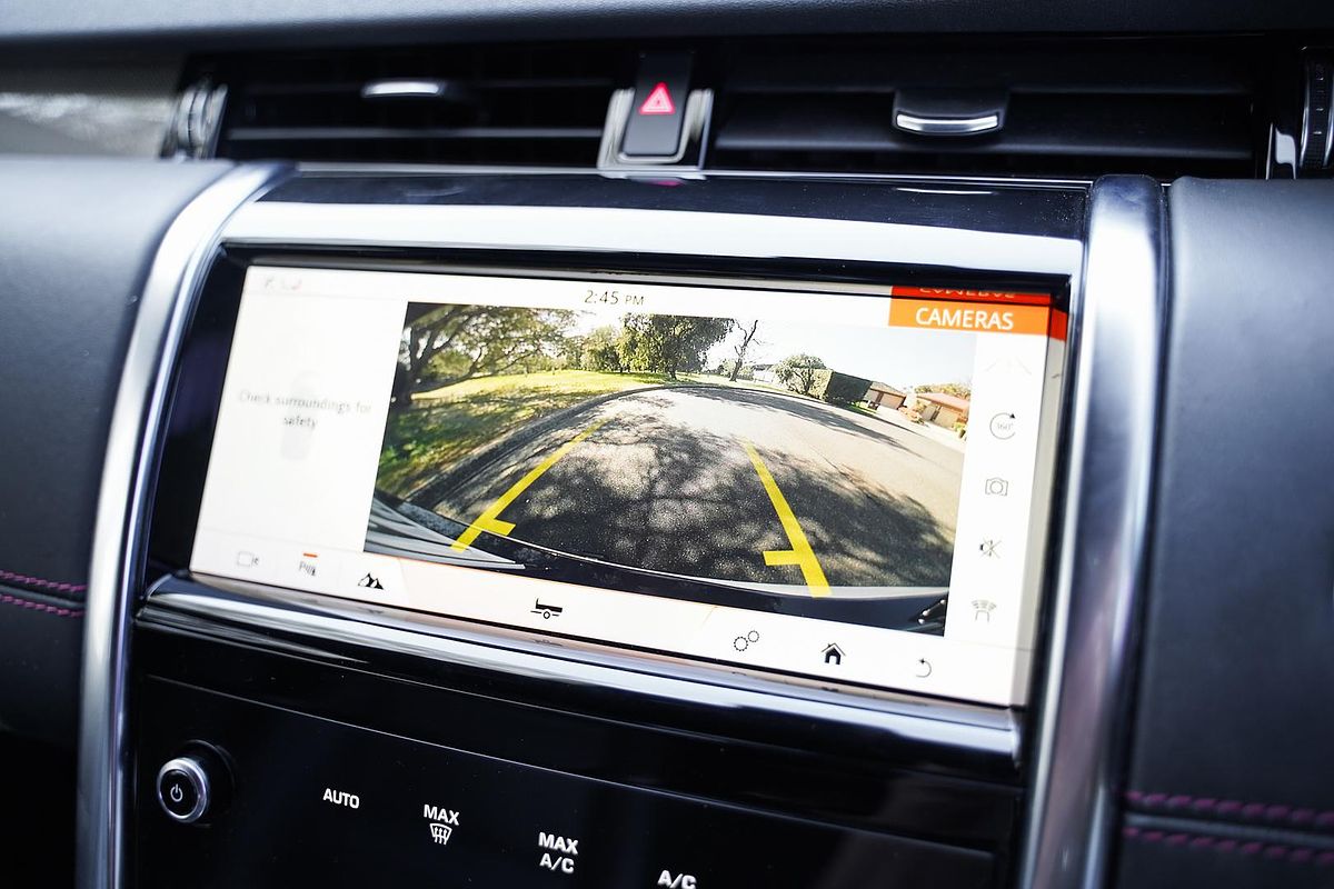 2020 Land Rover Discovery Sport D240 HSE L550