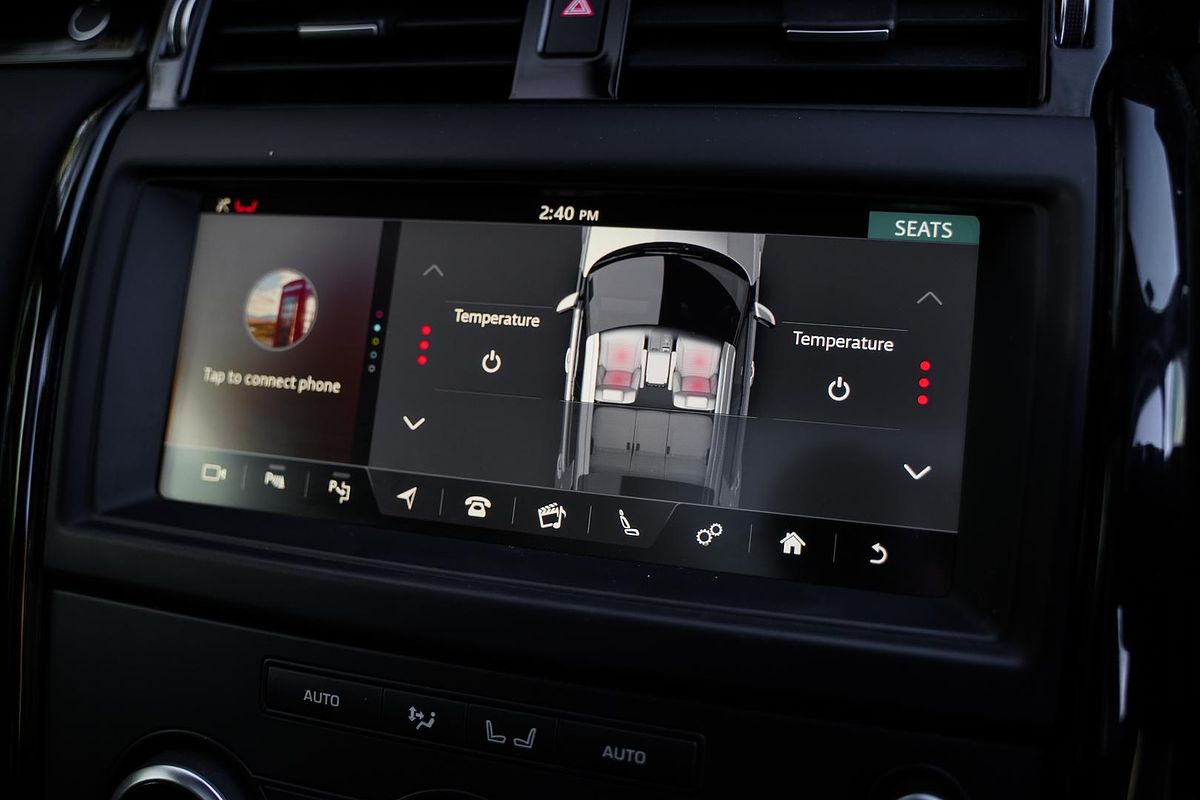 2020 Land Rover Discovery SD6 SE Series 5