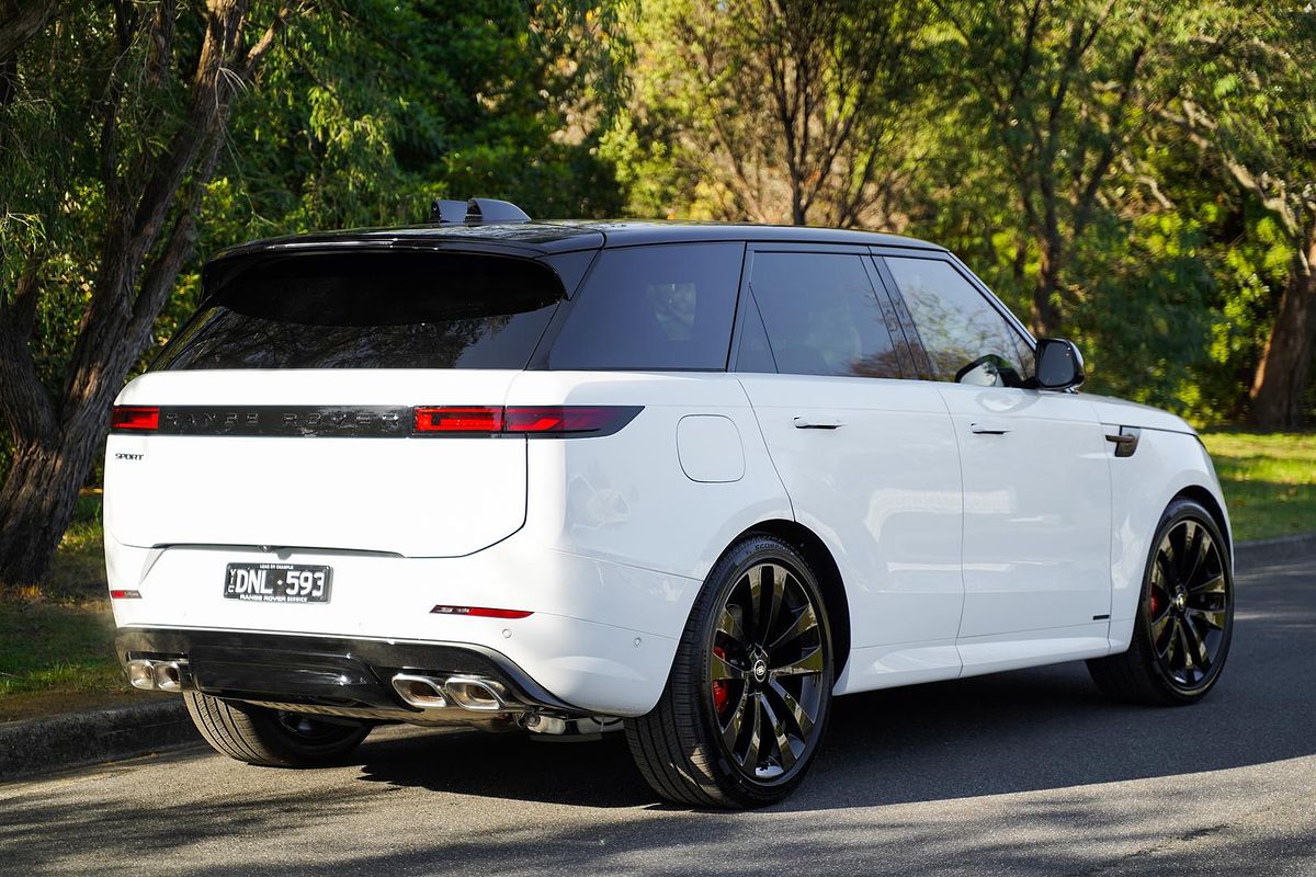 2025 Land Rover Range Rover Sport P530 Autobiography L461