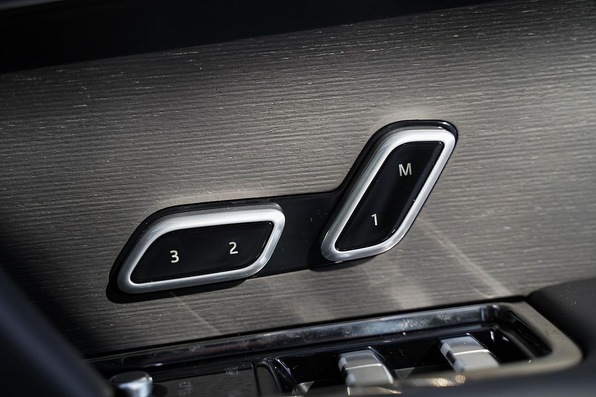 2025 Land Rover Range Rover Sport P530 Autobiography L461