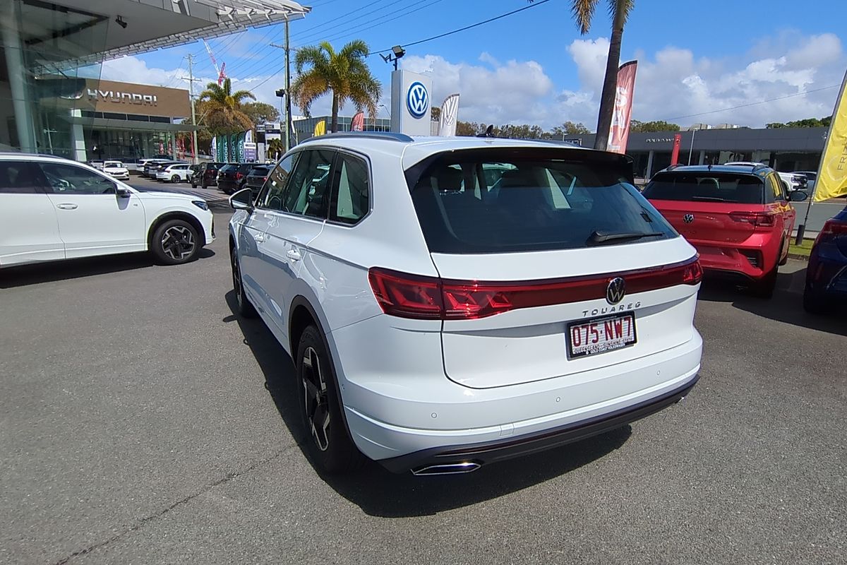 2025 Volkswagen Touareg 170TDI RC