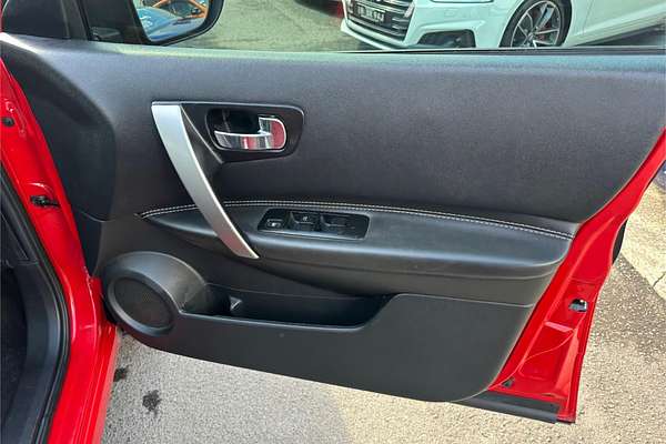 2013 Nissan Dualis Ti-L J10 Series 3