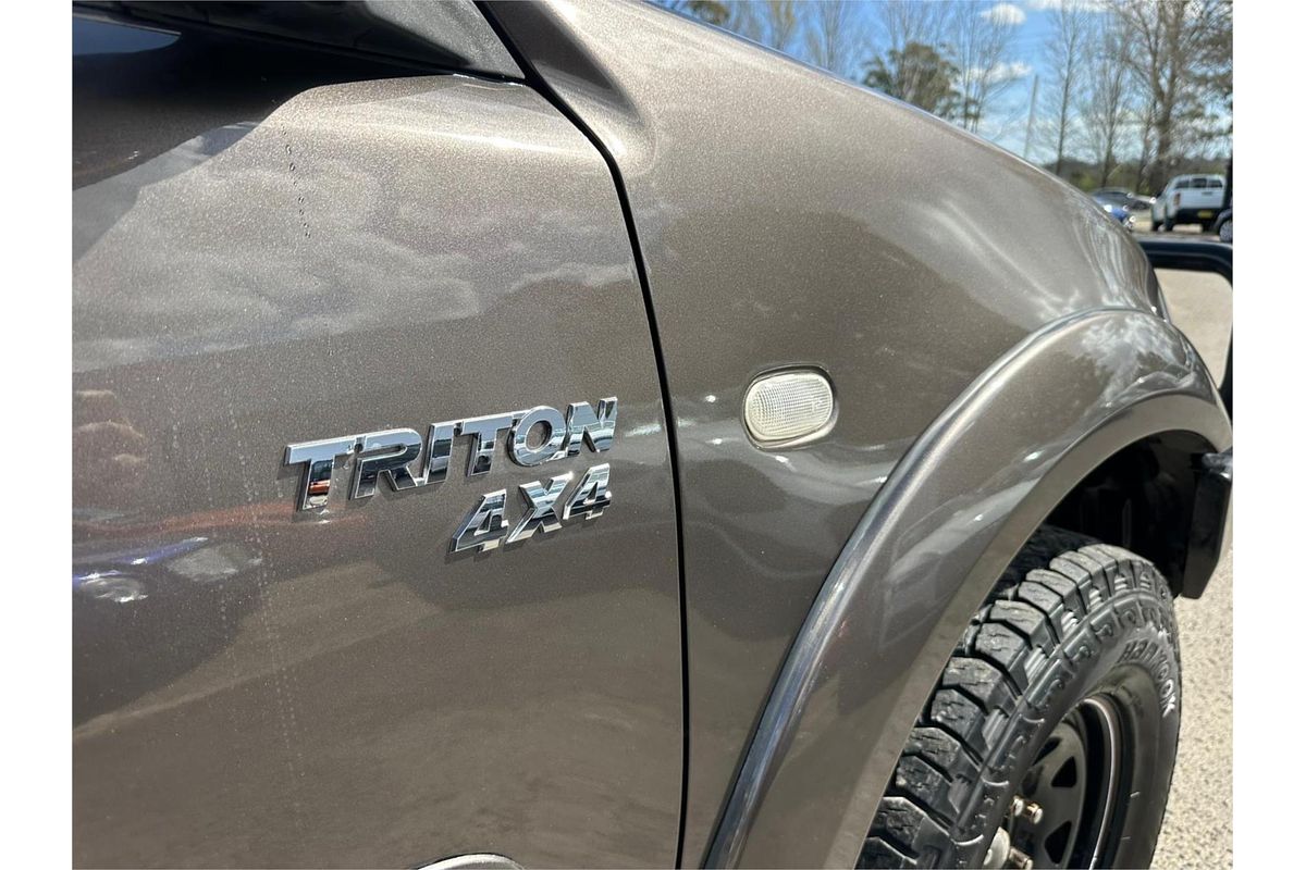2012 Mitsubishi Triton GLX-R MN 4X4