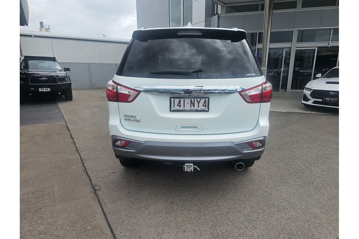 2020 Isuzu MU-X LS-T