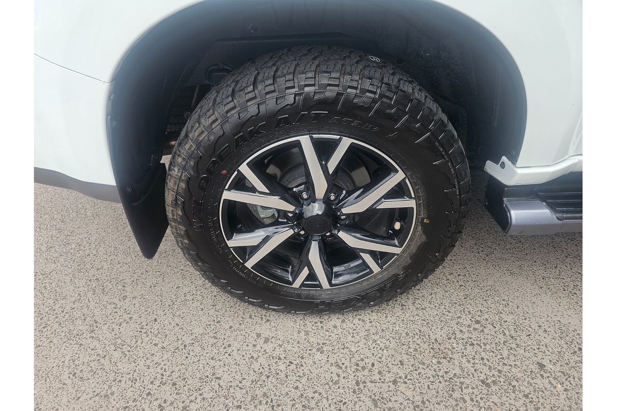 2020 Isuzu MU-X LS-T