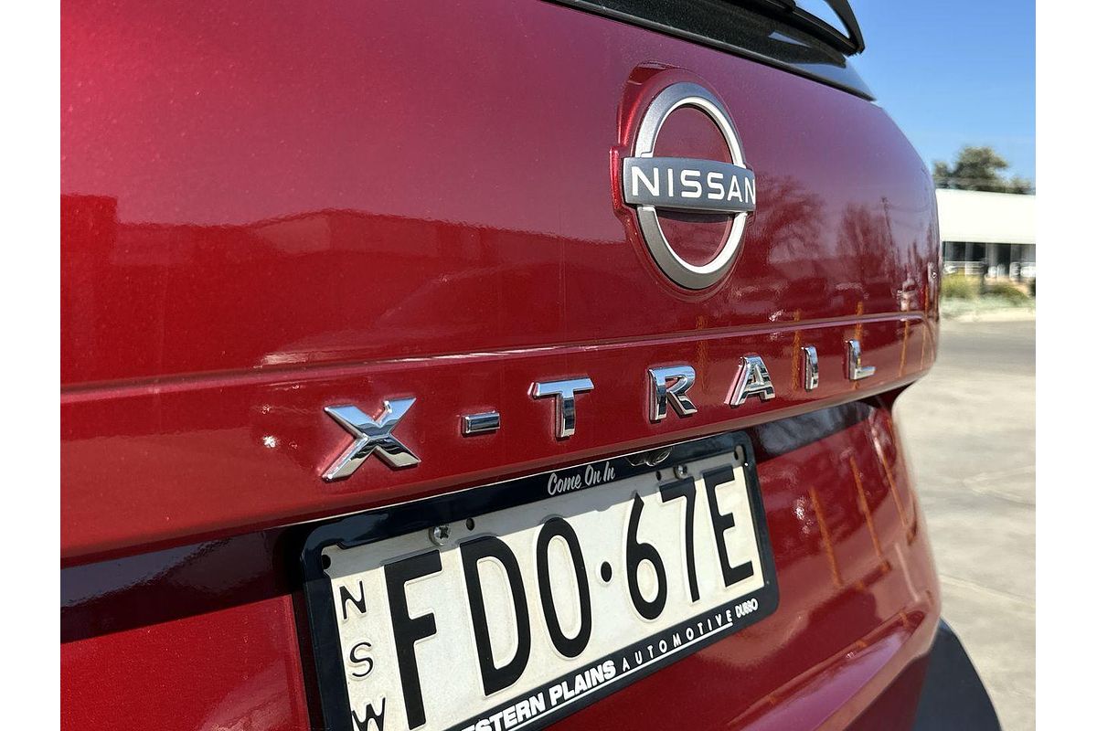 2023 Nissan X-TRAIL ST T33