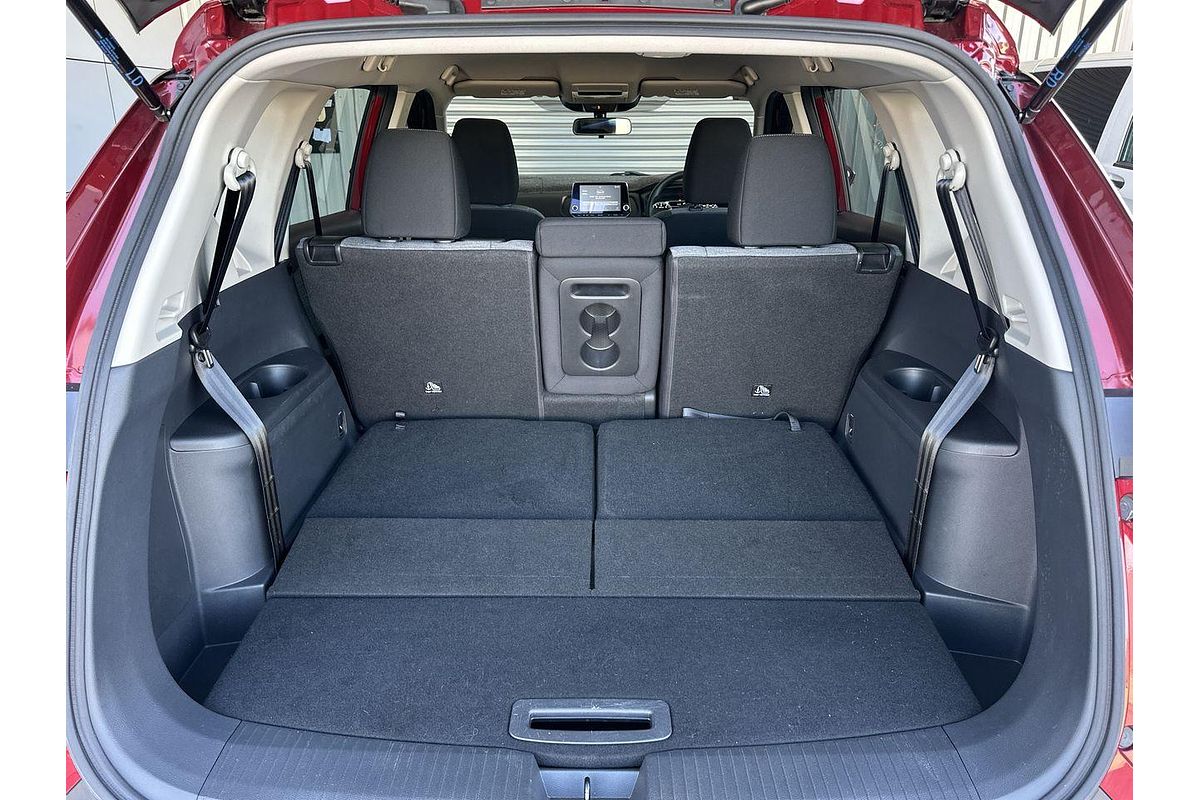 2023 Nissan X-TRAIL ST T33