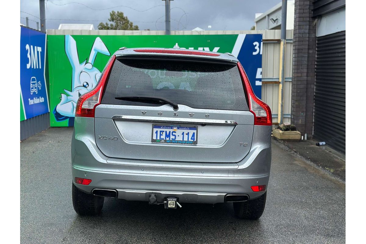 2014 Volvo XC60 T5 Kinetic