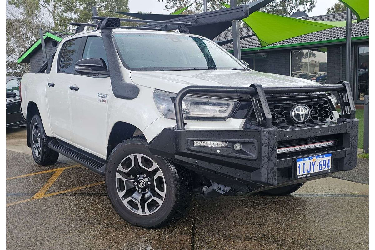 2024 Toyota Hilux SR5 48V GUN126R 4X4
