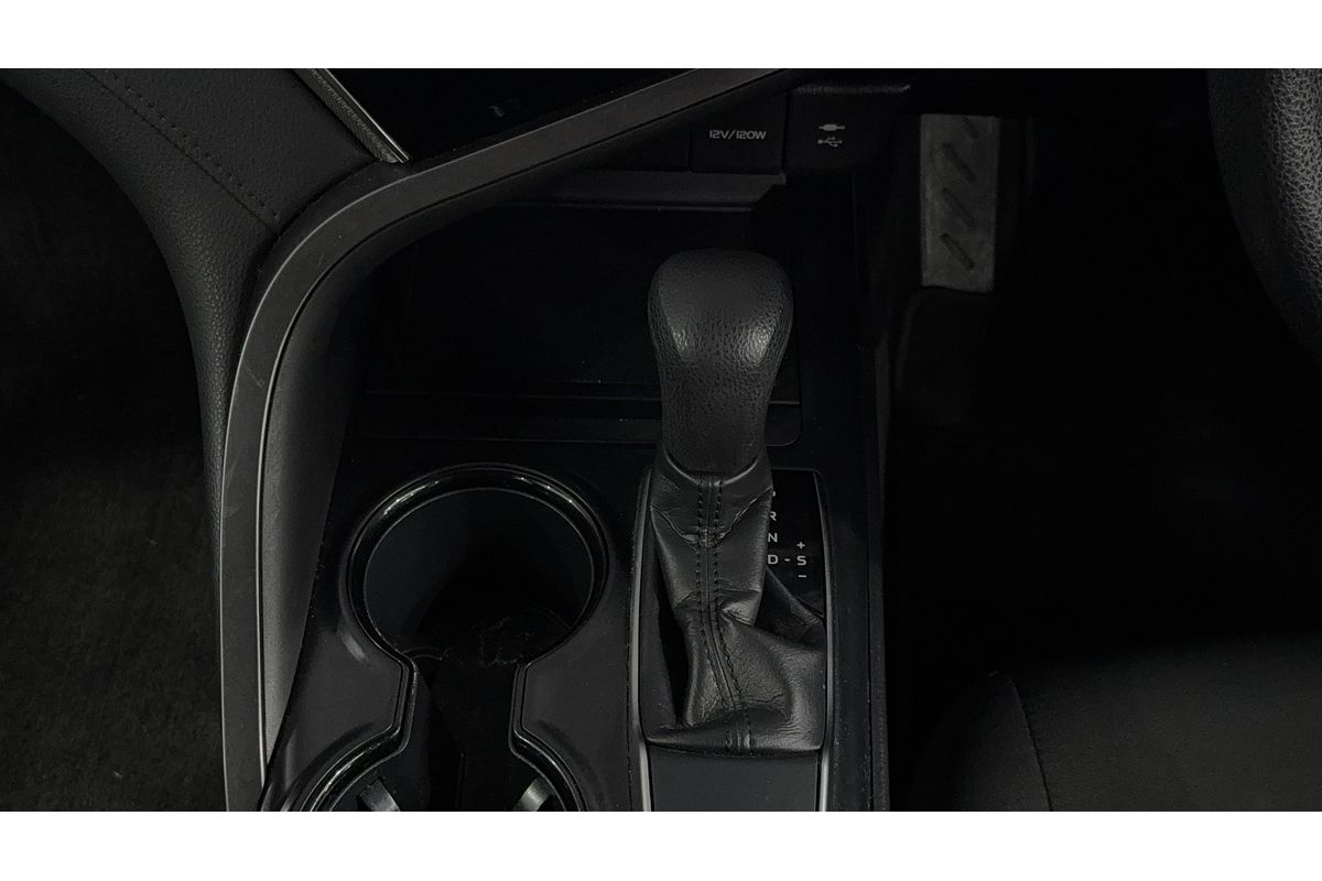2018 Toyota Camry Ascent ASV70R