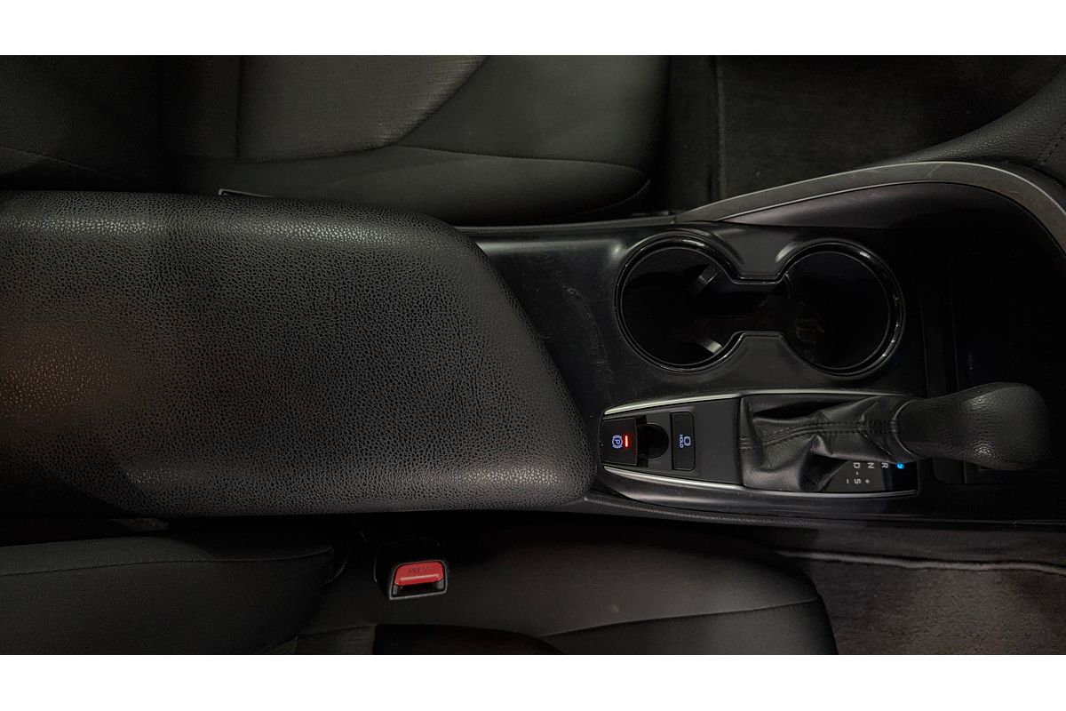 2018 Toyota Camry Ascent ASV70R