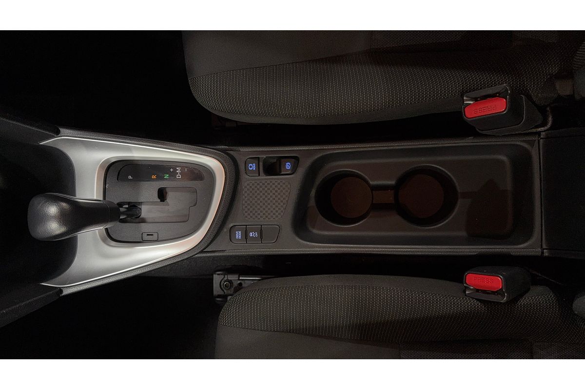 2020 Toyota Yaris Cross Urban MXPB10R